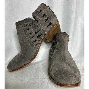 Vince Camuto Gray Seude booties Women Size 8